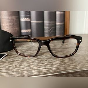 PERSOL GLASSES - Film Noir Edition - Tortoise - 54 • 18 • 140.